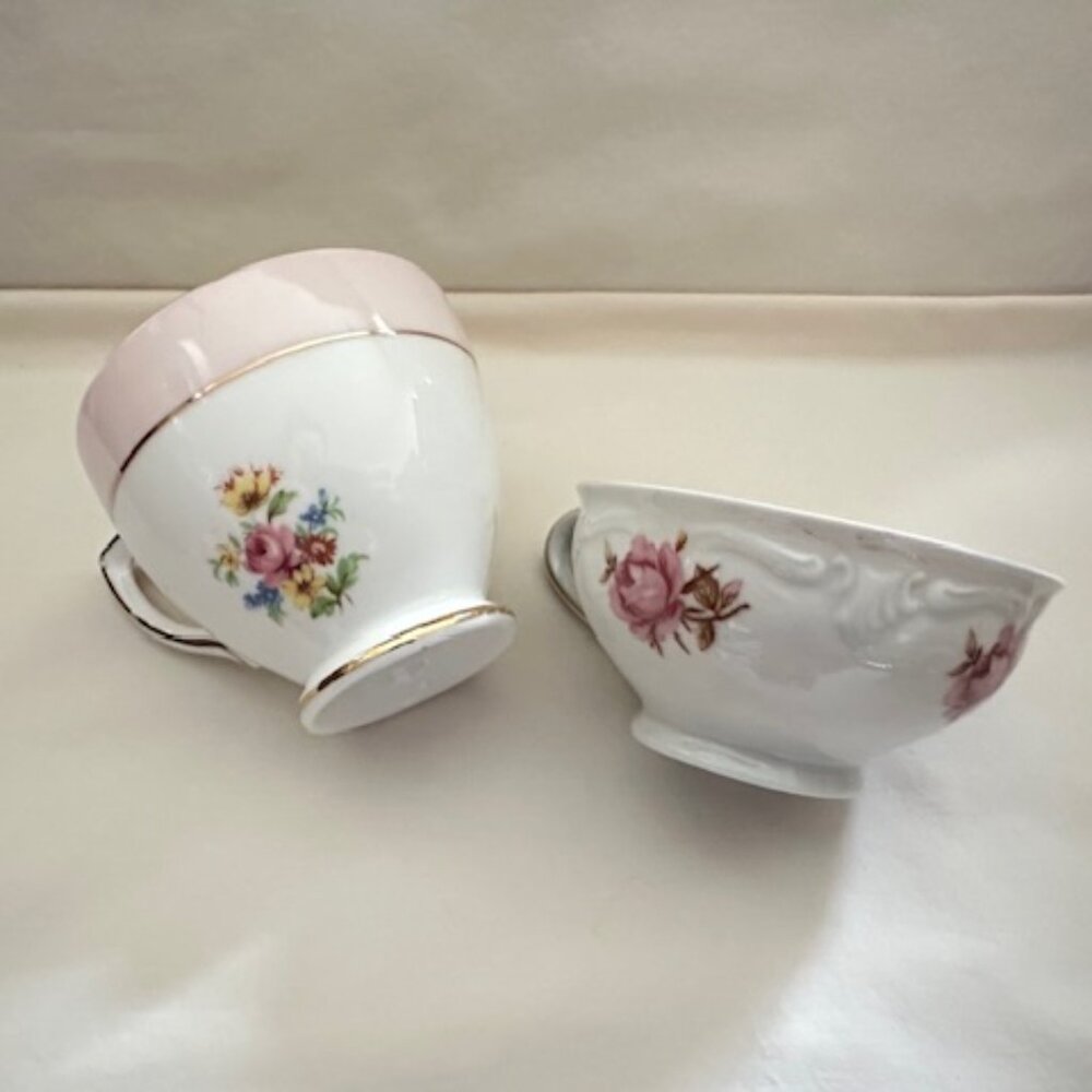 Pair of Vintage Teacups - Picture 8 of 9